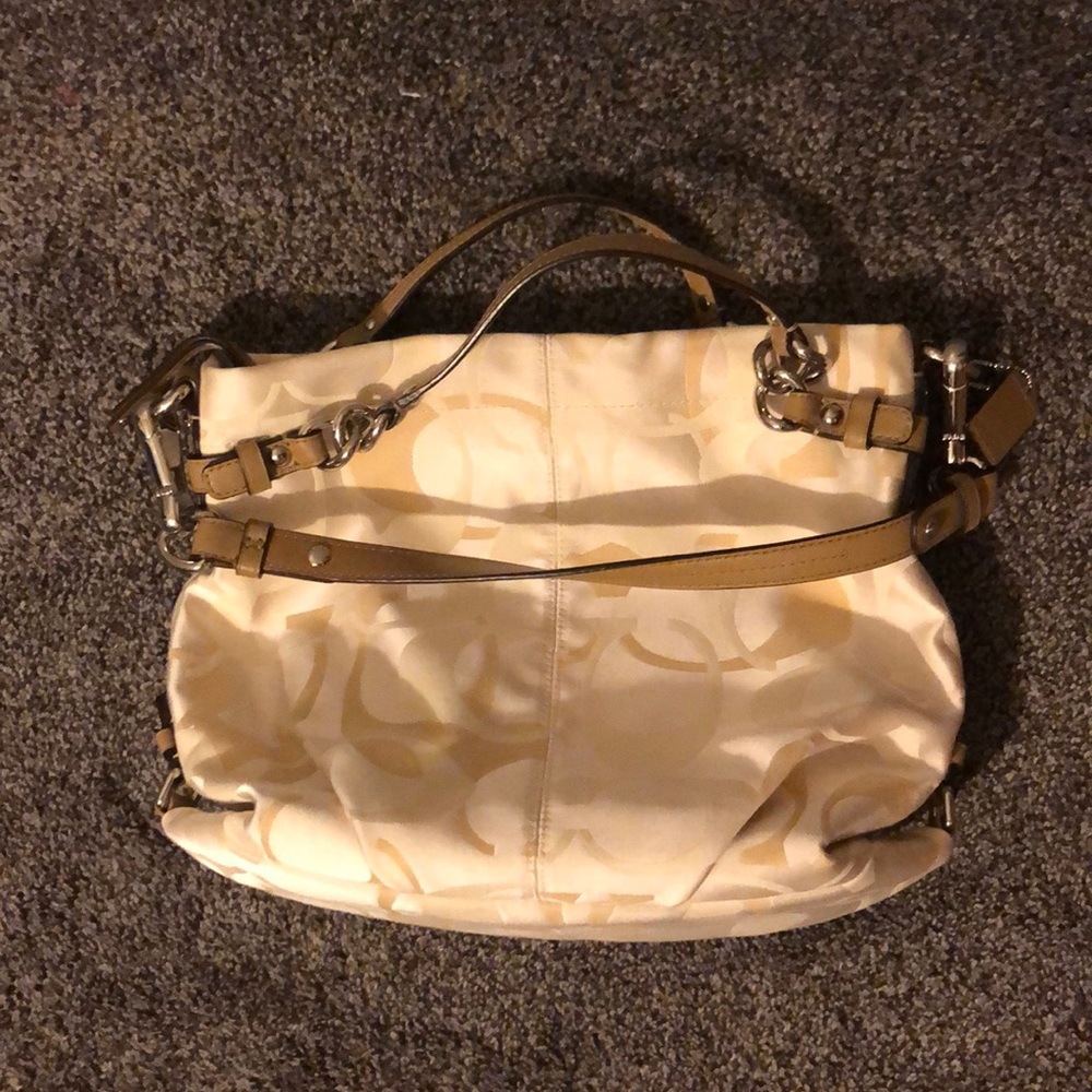 Cross body Coach bag